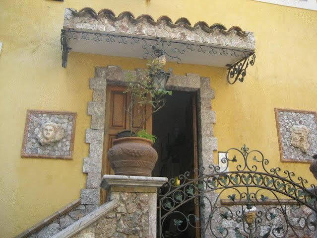 Villa Gaia Таормина Экстерьер фото